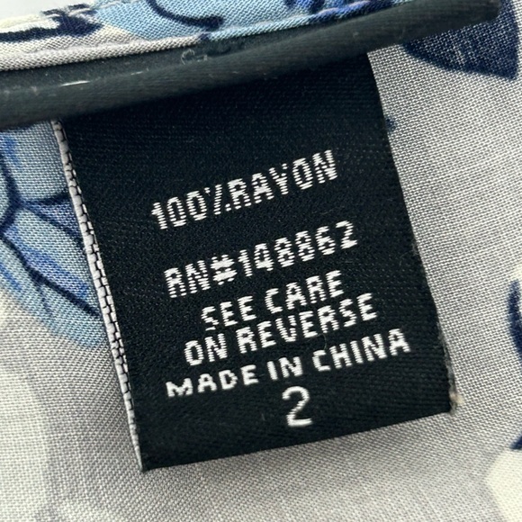 TORRID Floral Blouse - Picture 4 of 5